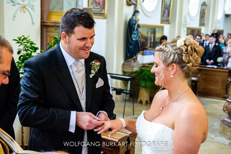 Hochzeitsfotograf München, Brautpaar Ringwechsel