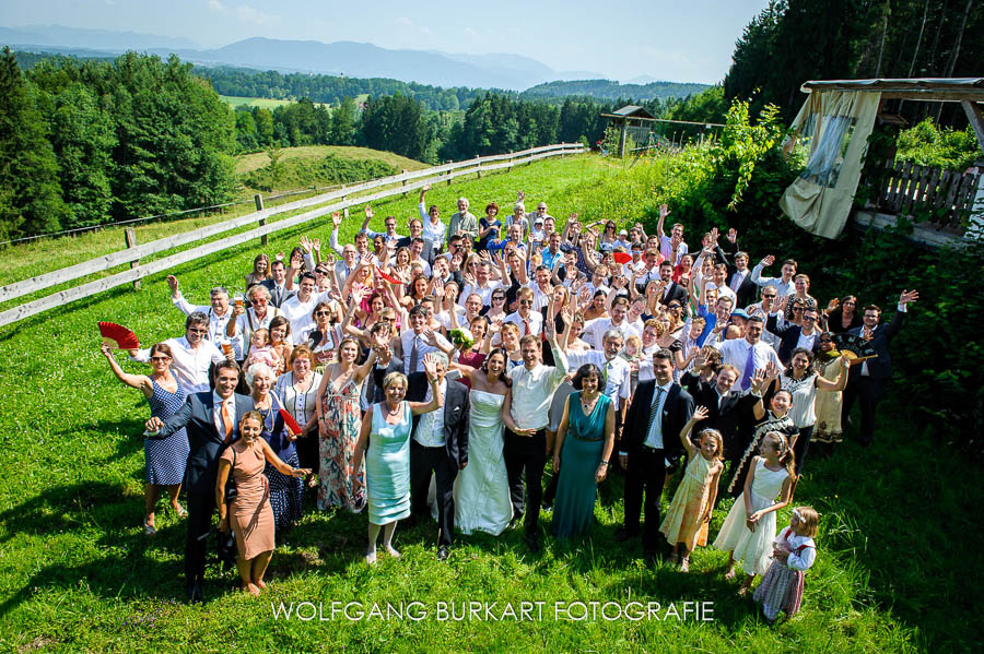 Hochzeit Fotograf München, Gruppenbild mit allen Hochzeits-Gästen