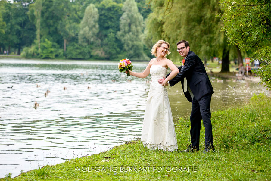 Hochzeitsfotograf München, Hochzeitsfotos am Kleinhesseloher See in Schwabing